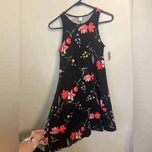 Old navy floral swing dress, new with tags size XS